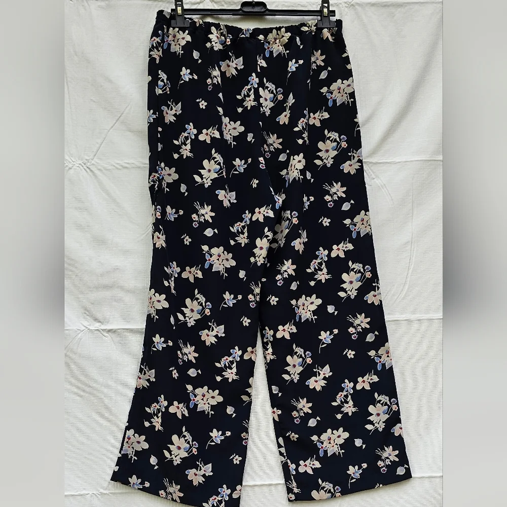 Esprit Casual Pant Large